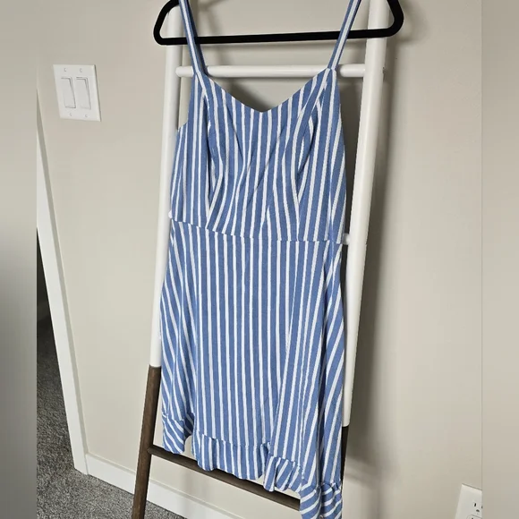 Old Navy Blue and White Striped Mini Dress Size M Casual Preppy Beachy - Picture 4 of 7